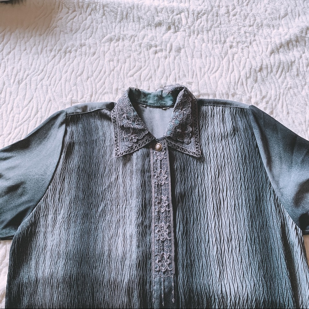 Vintage Ombré Button Up Blouse with Lace